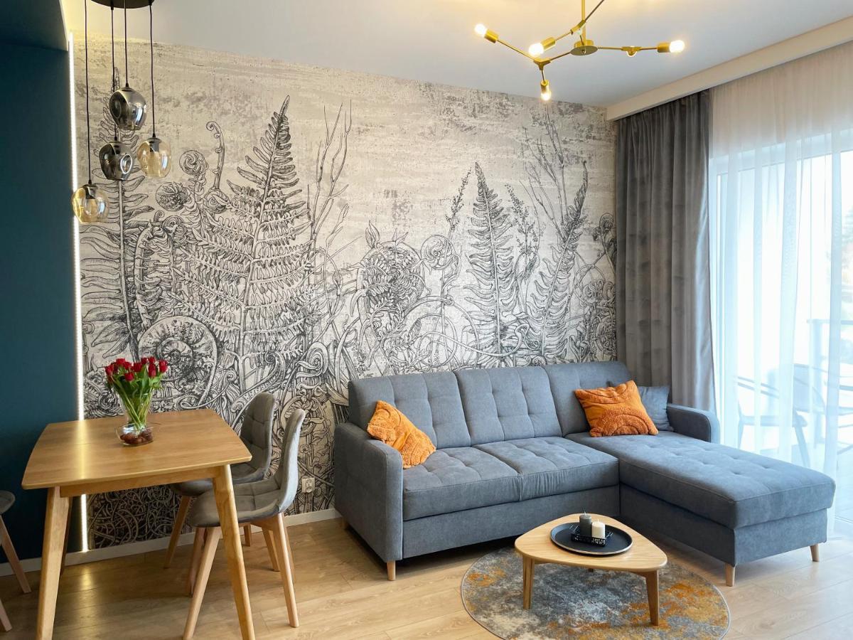 Flora Apartment *